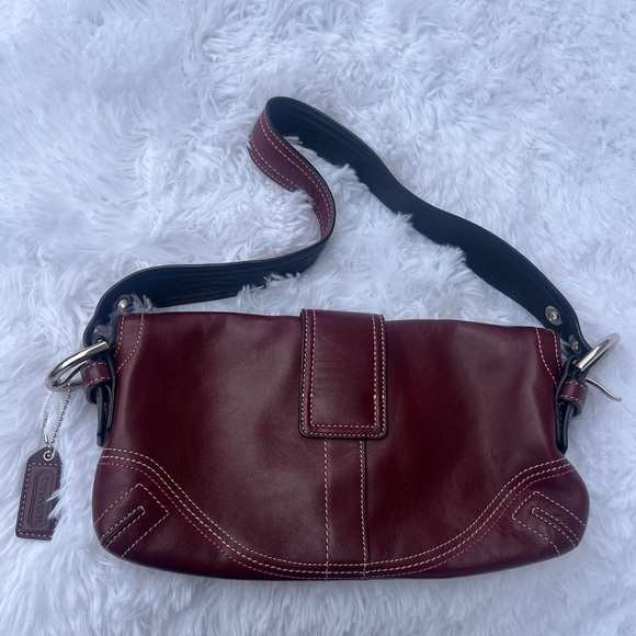 Coach SoHo Flap Hobo Vintage Maroon Red Leather Shoulder Bag - Picture 3 of 7